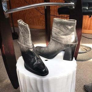 9 & Co sz 9 black short bootie